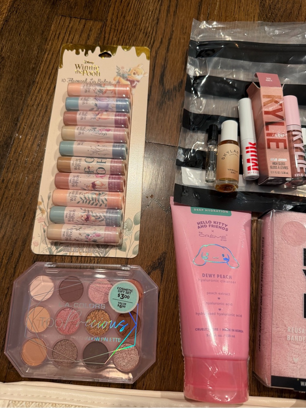 Makeup bundle - Picture 2 of 5